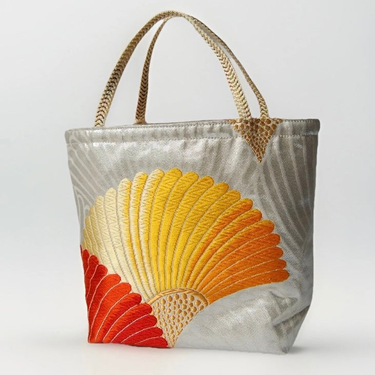 Kiku-zukushi 菊尽くし Vintage Obi Silk Tote in Ivory Multi