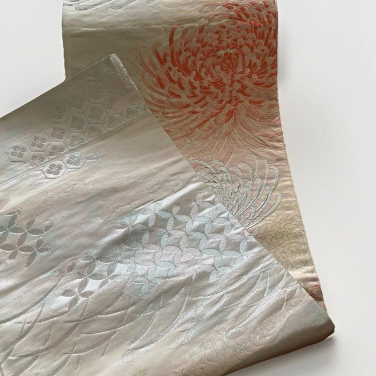 Rangiku 乱菊 Chrysanthemum Vintage Obi Silk Tote in Pink Silver
