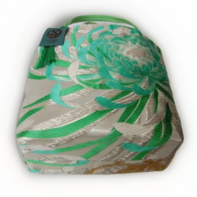 Rangiku 乱菊 Chrysanthemum Vintage Obi Silk Tote in Mint Silver