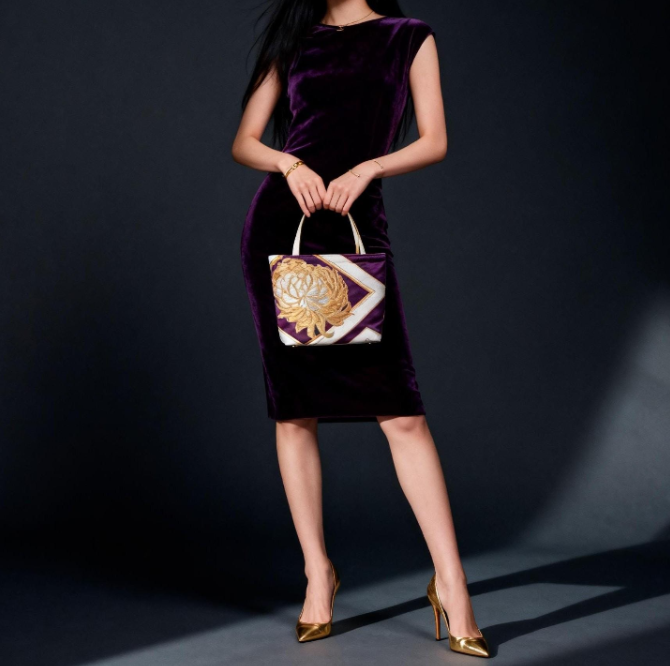 Kikkō & Rangiku 乱菊 Vintage Obi Silk Tote in Purple Gold Silver