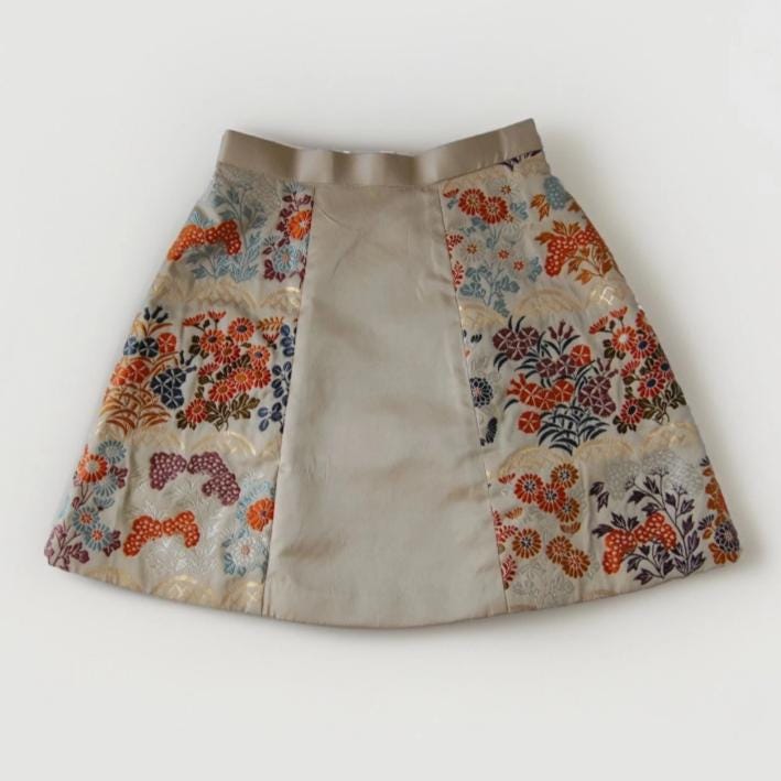 Vintage Obi Silk Mini Skirt in Beige with Floral Motifs