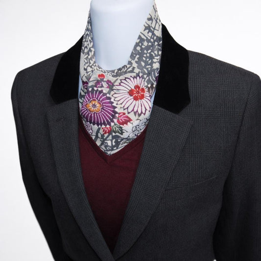 Vintage Komon Kimono Silk Cravat — Subdued Floral Motifs 菊唐草文