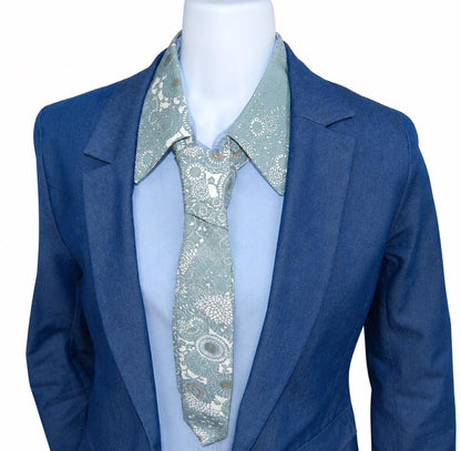 Vintage Komon Silk Detachable Collar Tie — Blue-Grey Kiku-Karakusa 菊唐草文