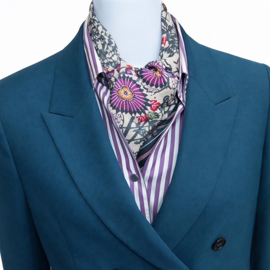 Vintage Komon Kimono Silk Cravat — Subdued Floral Motifs 菊唐草文