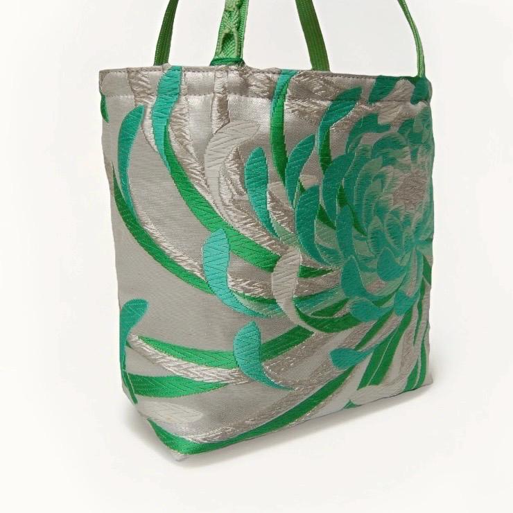 Rangiku 乱菊 Chrysanthemum Vintage Obi Silk Tote in Mint Silver
