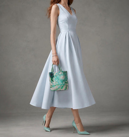 Rangiku 乱菊 Chrysanthemum Vintage Obi Silk Tote in Mint Silver