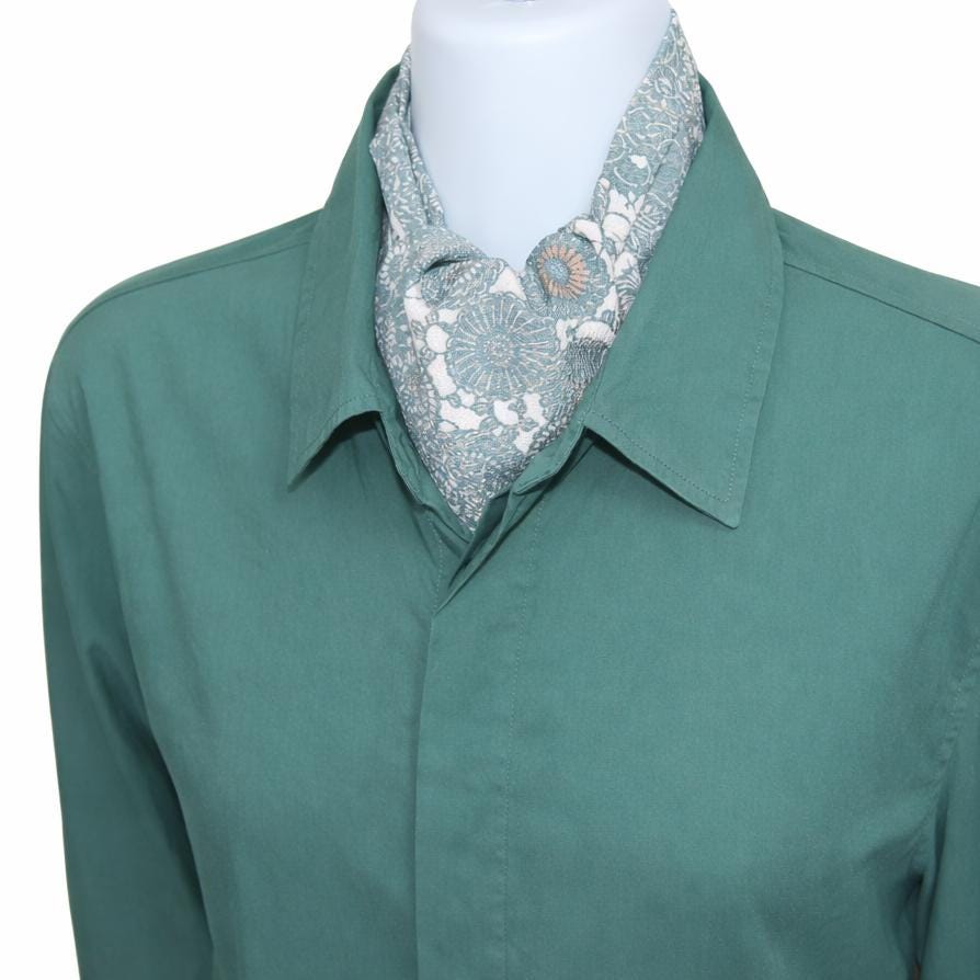 Vintage Komon Kimono Silk Cravat — Pale Celadon Kiku-Karakusa 菊唐草文
