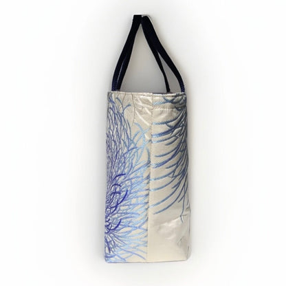 Rangiku 乱菊 Chrysanthemum Vintage Obi Silk Tote in Blue Silver