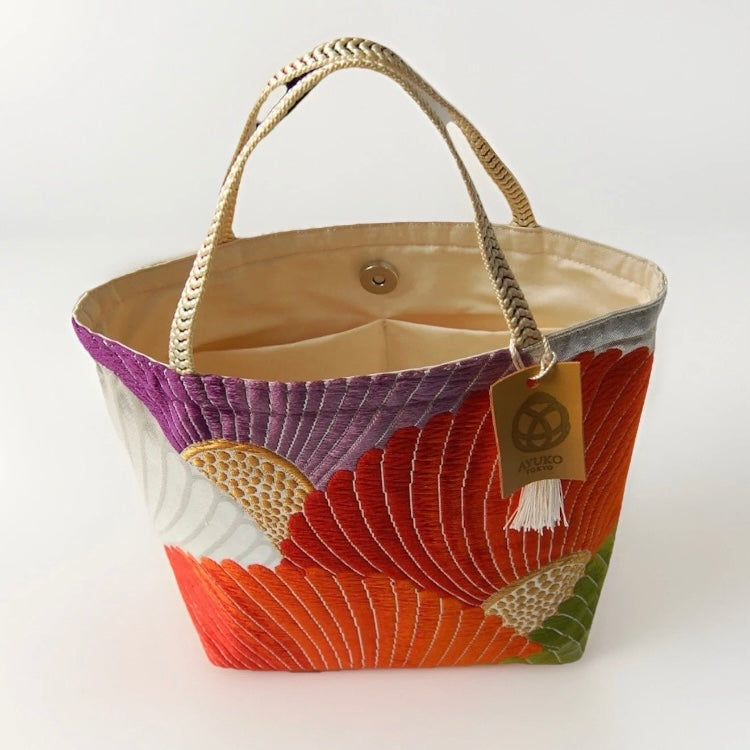 Kiku-zukushi 菊尽くし Vintage Obi Silk Tote in Ivory Multi