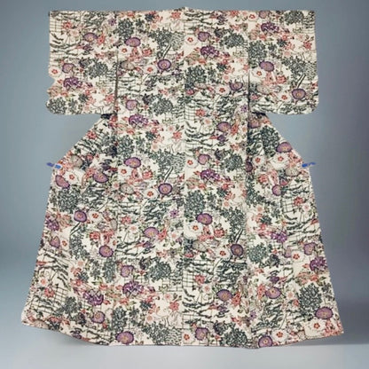 Vintage Komon Kimono Silk Cravat — Subdued Floral Motifs 菊唐草文