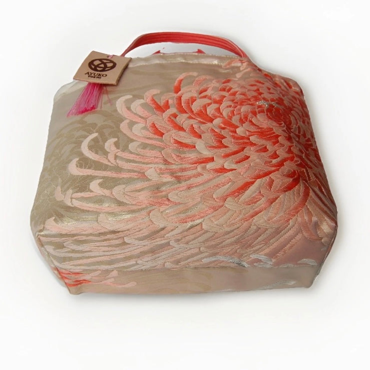 Rangiku 乱菊 Chrysanthemum Vintage Obi Silk Tote in Pink Silver