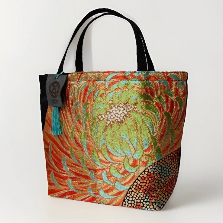 Rangiku 乱菊 Chrysanthemum Vintage Obi Silk Tote in Gold Green