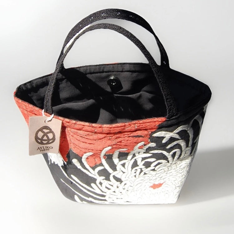 Rangiku 乱菊 & Peony 牡丹 Vintage Obi Silk Tote in Black White