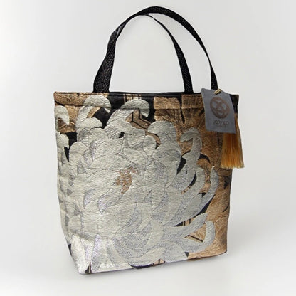 Rangiku 乱菊 Chrysanthemum Vintage Obi Silk Tote in Ivory Black