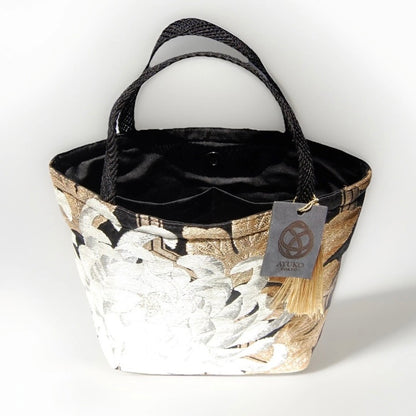 Rangiku 乱菊 Chrysanthemum Vintage Obi Silk Tote in Ivory Black