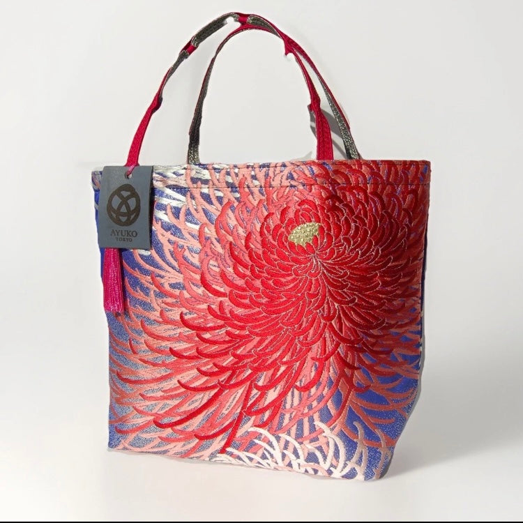 Rangiku 乱菊 Chrysanthemum Vintage Obi Silk Tote in Red Indigo