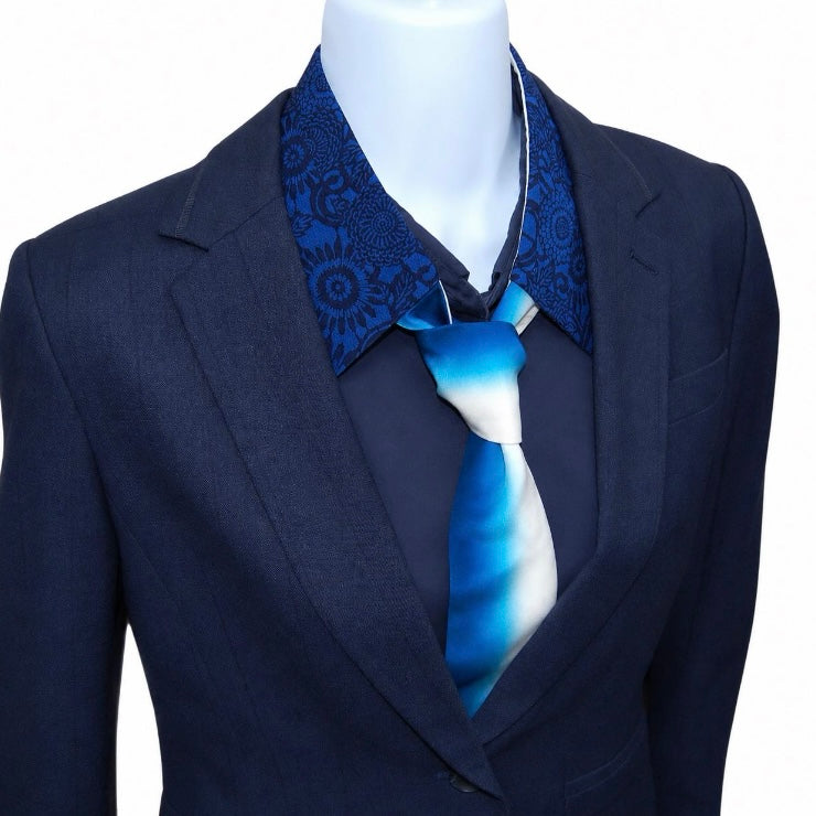 Vintage Komon Silk Detachable Collar Tie — Indigo 本藍 Kiku-Karakusa 菊唐草文