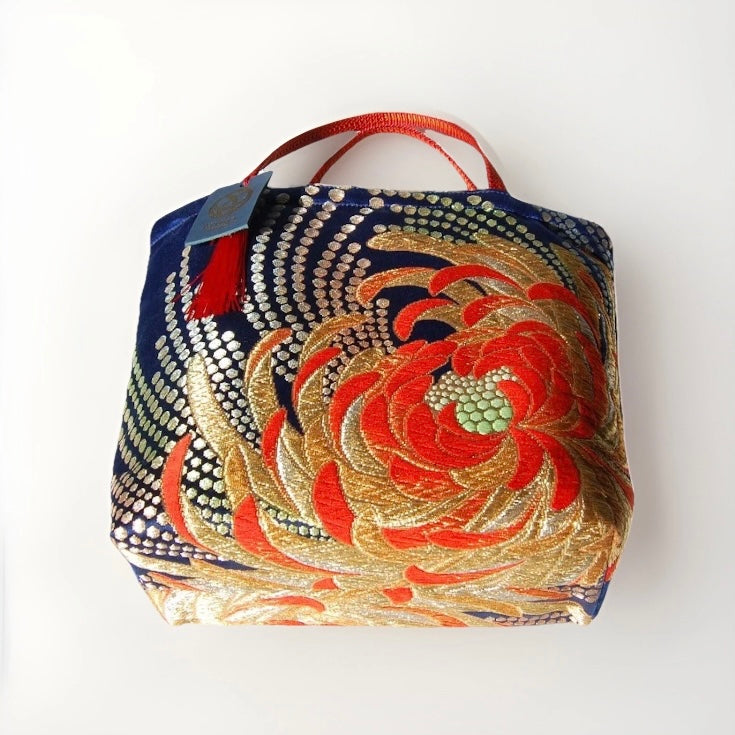 Rangiku 乱菊 Chrysanthemum Vintage Obi Silk Tote in Navy Red
