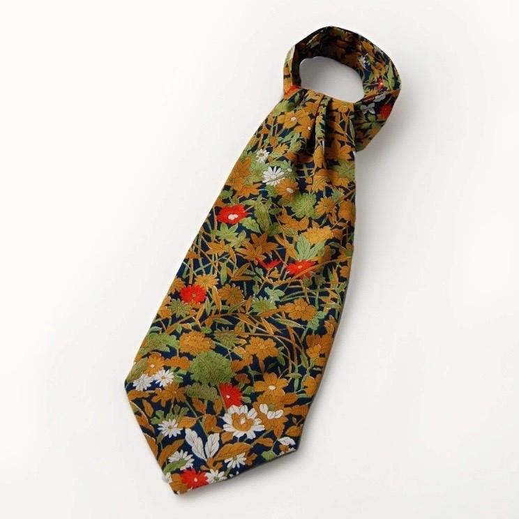 Vintage Komon Kimono Silk Cravat — Botanical Chrysanthemum & Maple 草花文