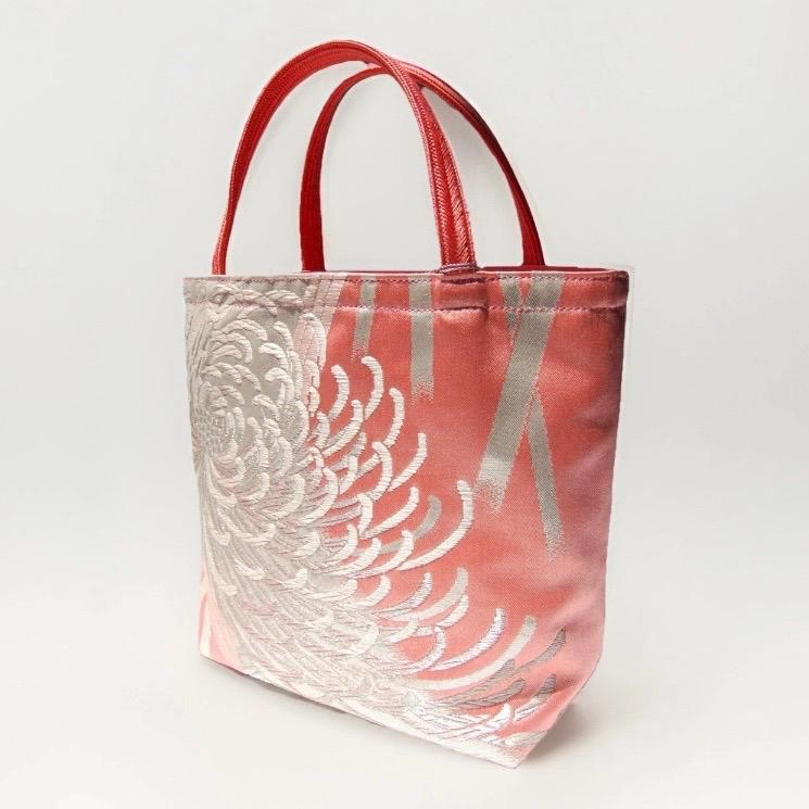 Rangiku 乱菊 Chrysanthemum Vintage Obi Silk Tote in Salmon Pink Silver