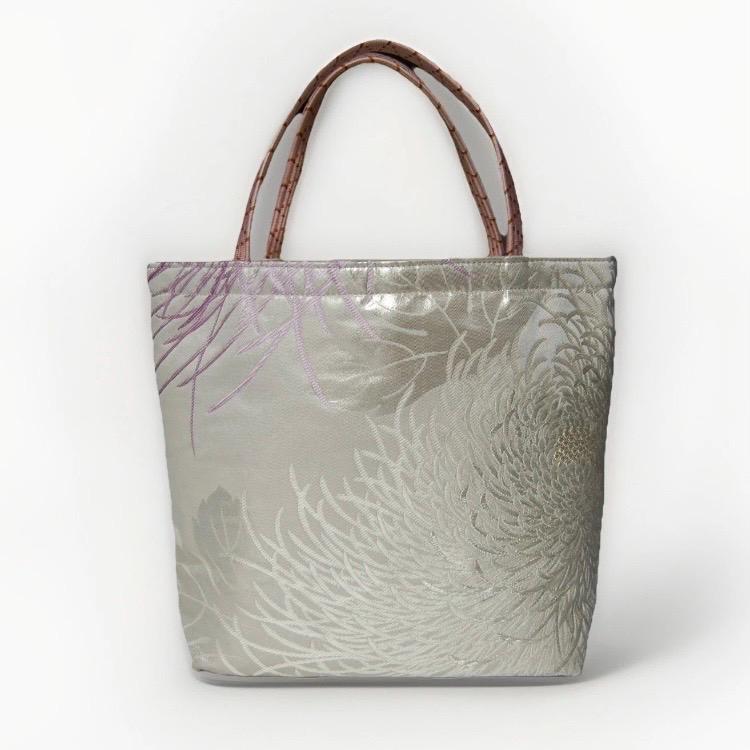 Rangiku 乱菊 Chrysanthemum Vintage Obi Silk Tote in Lilac Silver