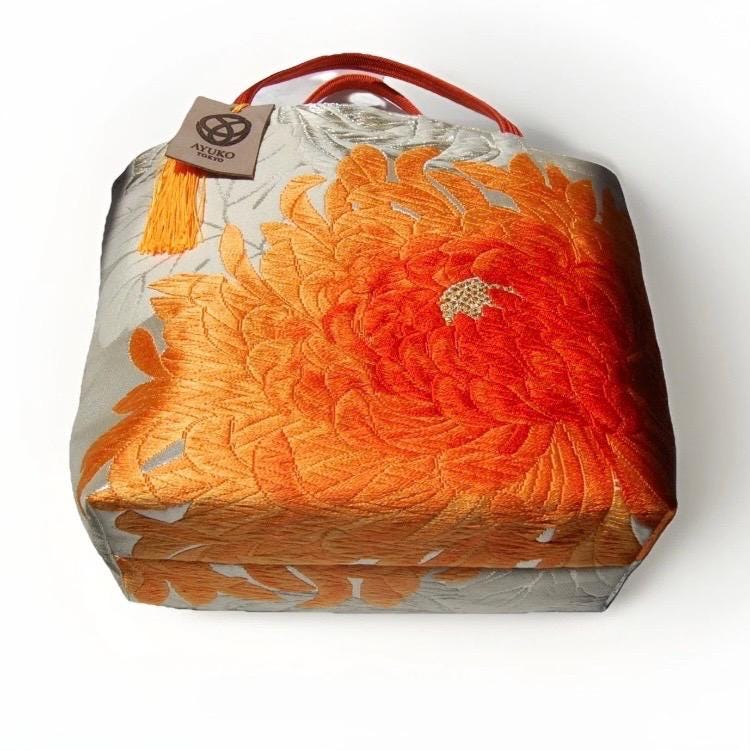 Rangiku 乱菊 Chrysanthemum Vintage Obi Silk Tote in Orange Silver