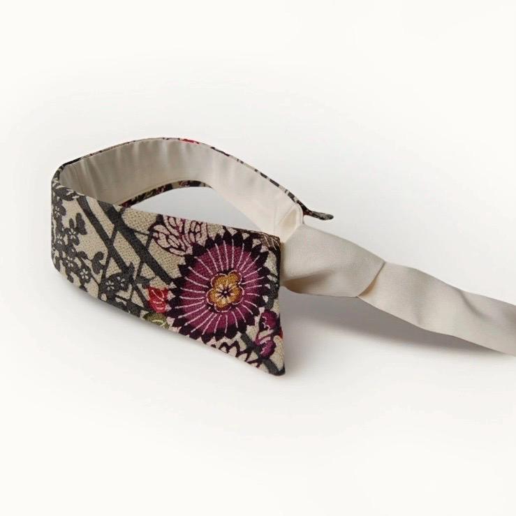 Vintage Komon Silk Detachable Collar Tie — Floral Shikishi Chirimen