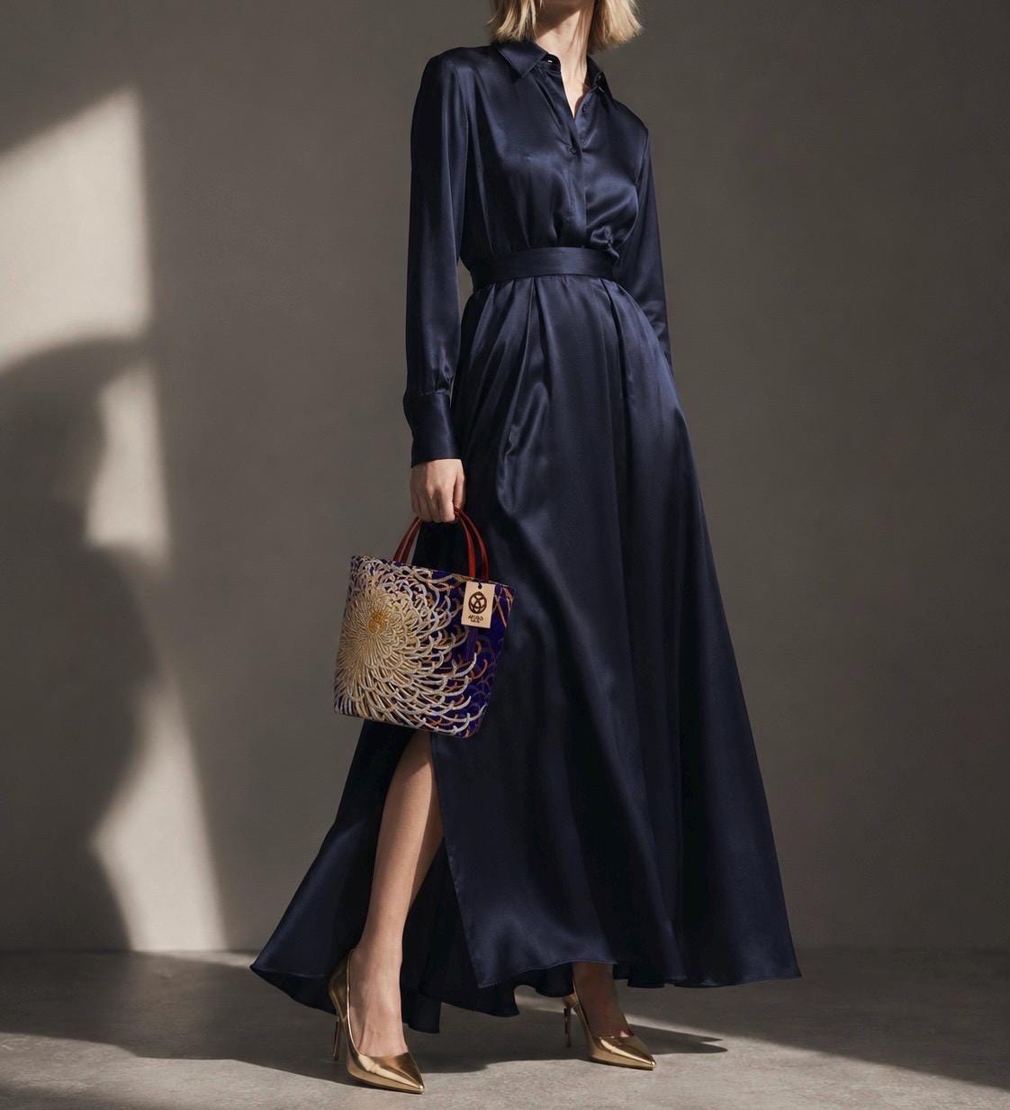 Rangiku 乱菊 Chrysanthemum Vintage Obi Silk Tote in Violet Blue Silver Champagne Gold — image 4