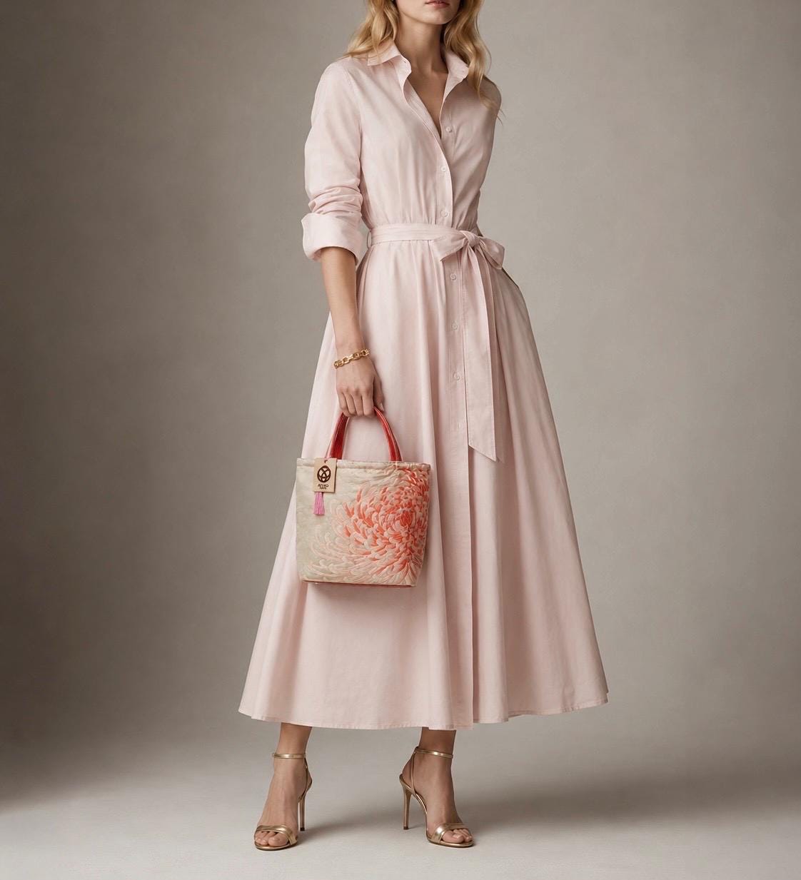 Two-Sided Rangiku 乱菊 Chrysanthemum Vintage Obi Silk Tote in Soft Pink — image 2