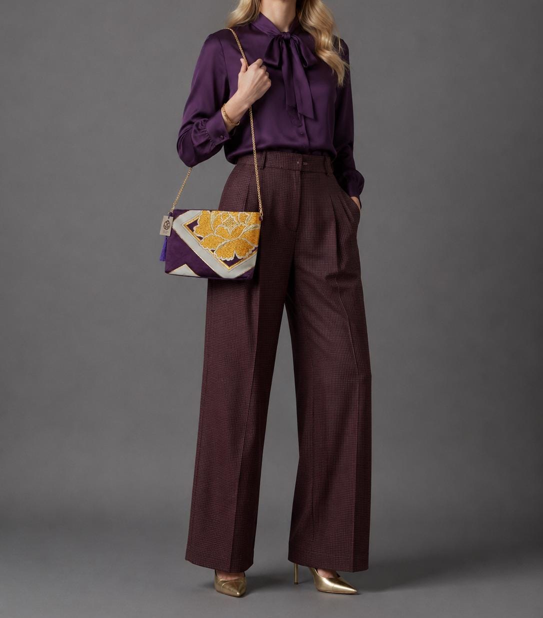 Two-Sided Rangiku 乱菊 & Peony Vintage Obi Silk Shoulder Bag in Gold Purple — image 3