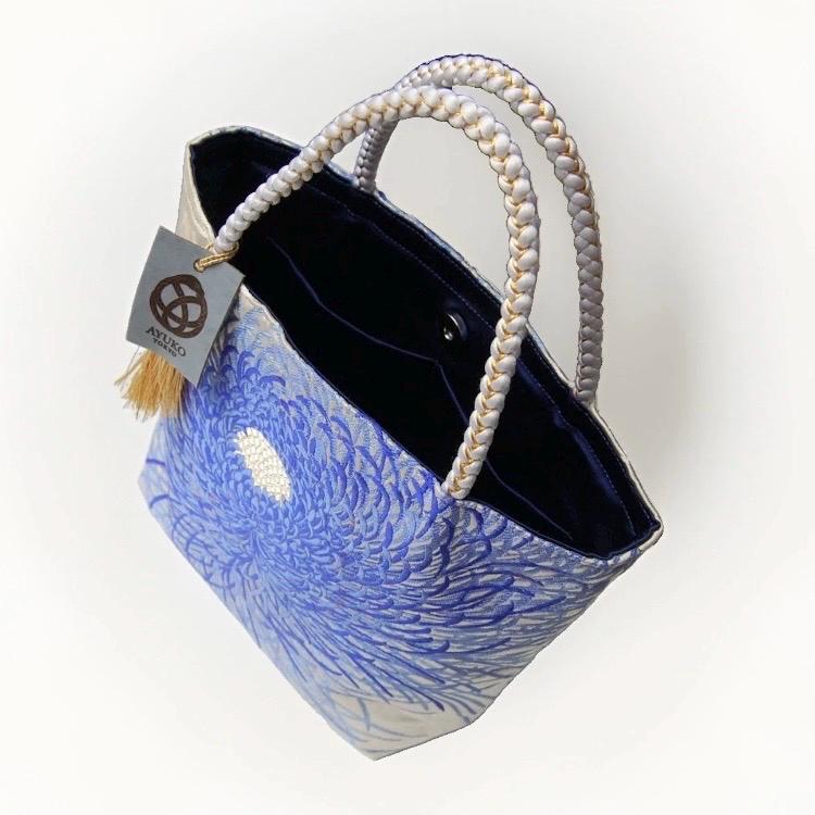 Rangiku 乱菊 Chrysanthemum Vintage Obi Silk Tote in Blue Silver — image 7