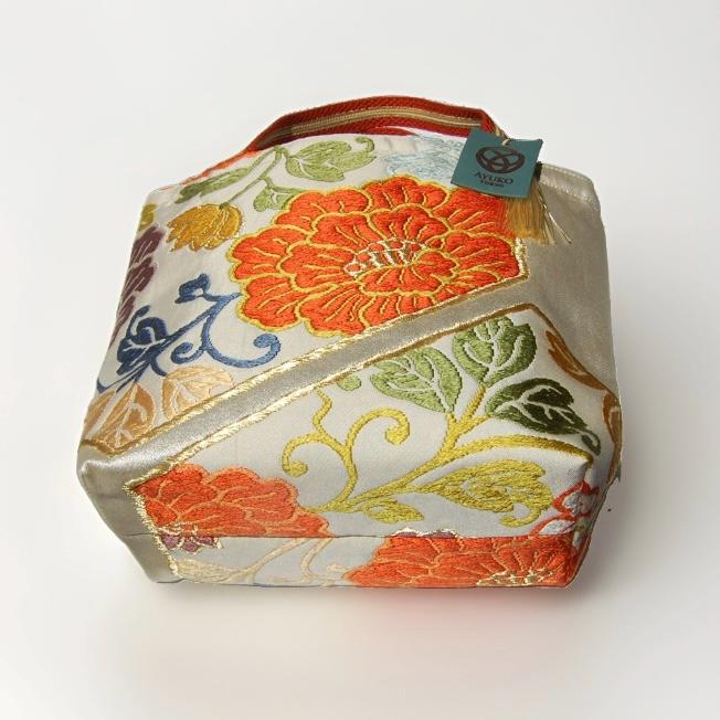 Floral & Hexagon Vintage Obi Silk Tote in Gold Silver — image 7