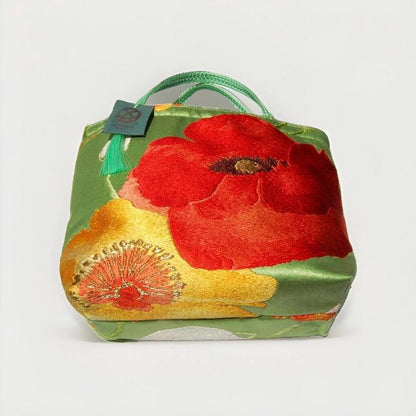 Scarlet Floral Vintage Obi Silk Tote in Green — image 9
